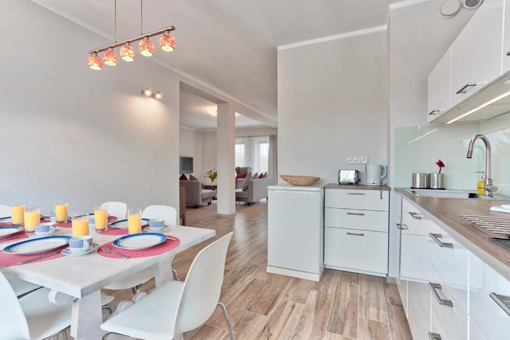 Family Apartment By Tyzenhauz كراكوفيا المظهر الخارجي الصورة