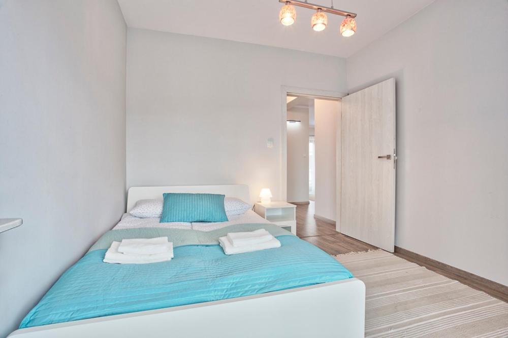 Family Apartment By Tyzenhauz كراكوفيا المظهر الخارجي الصورة